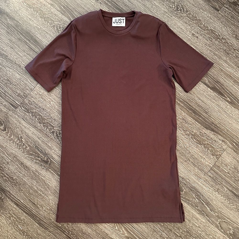 Just female noble tee dress